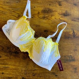 NWT Adore Me Bra White with Yellow Lace